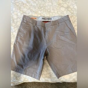 Dockers Men's Gray Shorts